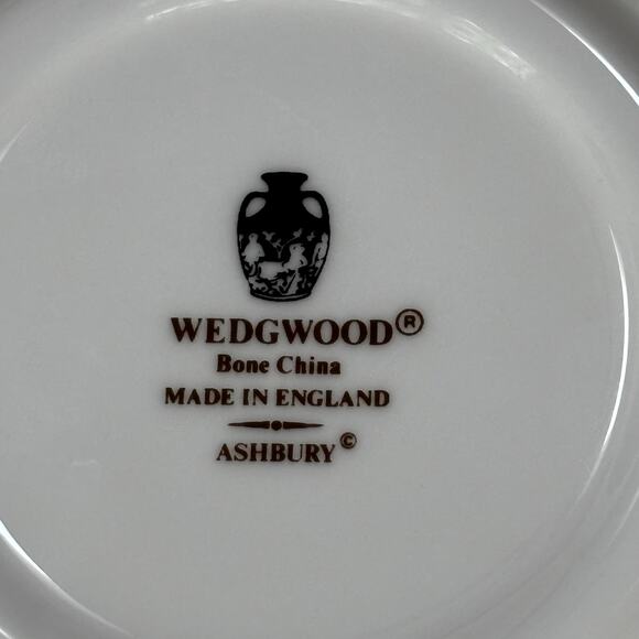 Wedgwood Ashbury footed cup & saucer set porcelain teacup England Porcelain - Picture 11 of 11